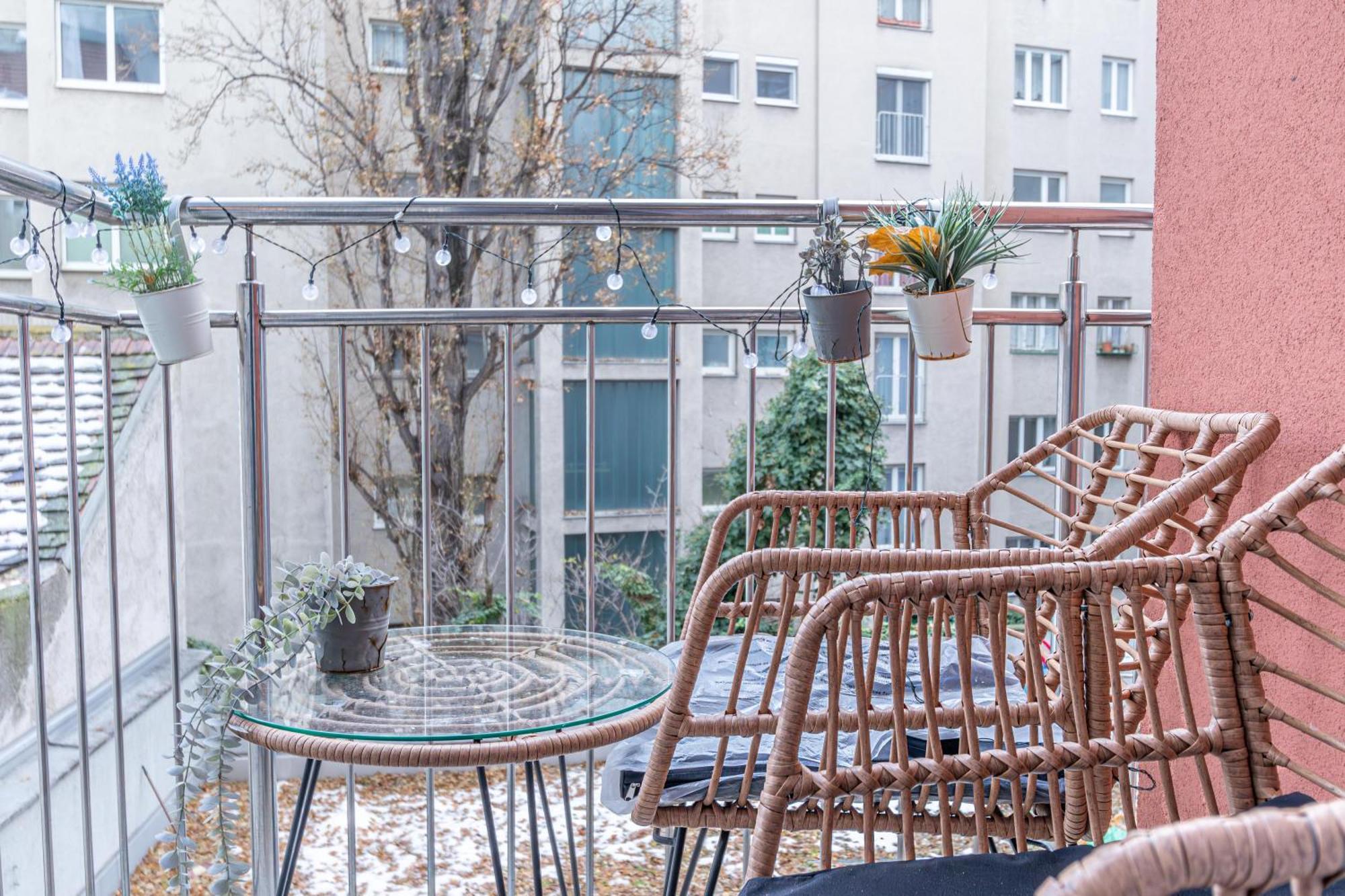 וינה Superb Fully Equipped Apartment, 9 Min To City Center Via Metro מראה חיצוני תמונה